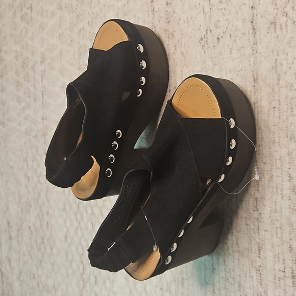 Zara Limited Edition Leather Studded Platform Clog Sandal - Picture 9 of 12